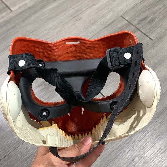 Jurassic World Orange Velociraptor Mask and TYRANNOSAURUS REX Mask - Picture 7 of 11